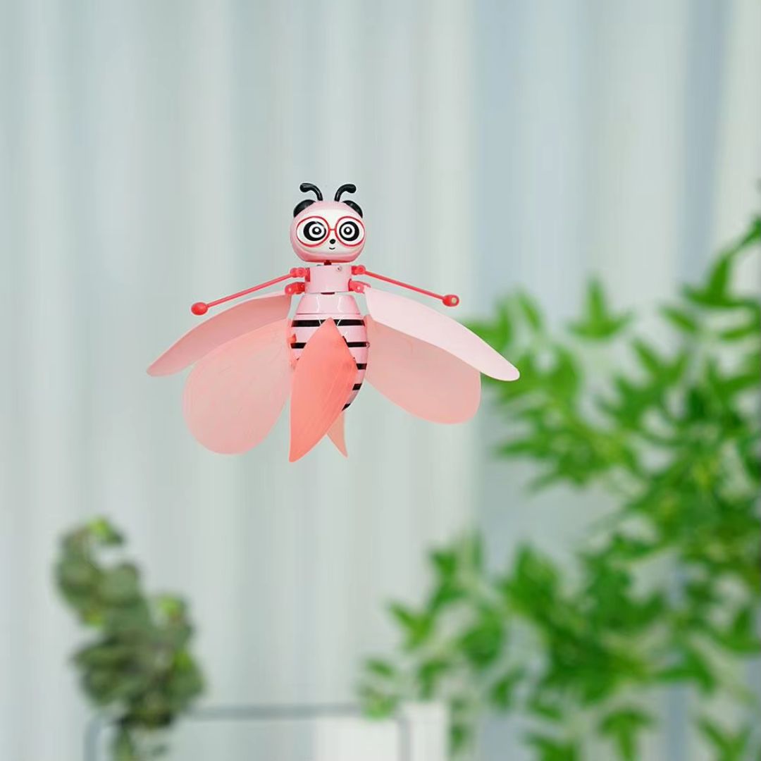 HoverBee - Motion-Sensing Flying Bee