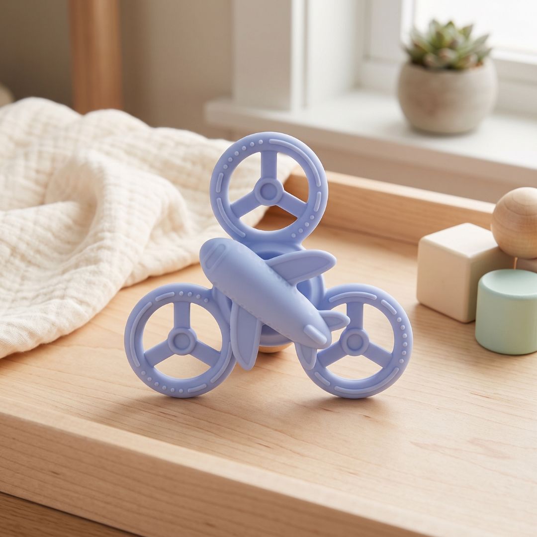 SuctionFly - Spinning Aeroplane Suction Toy