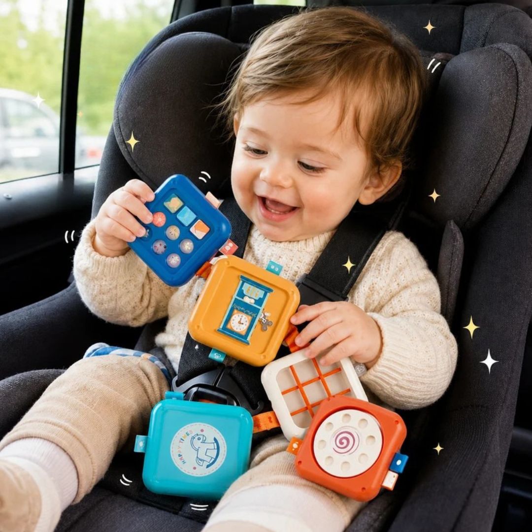 BusyBuddy - Foldable Montessori Travel Toy