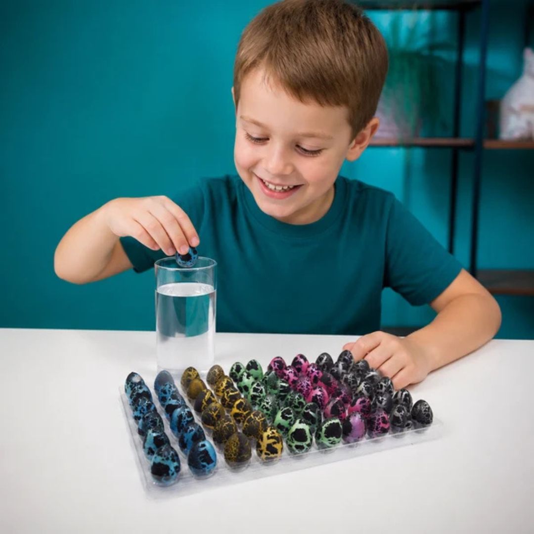 DinoHatch - Hatching Dinosaur Egg Set