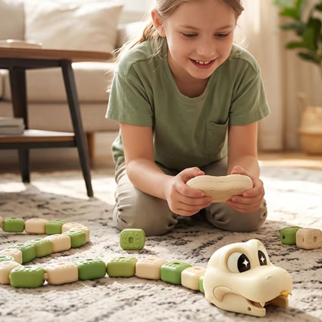 SnakeRush - Magnetic Remote Control Snake